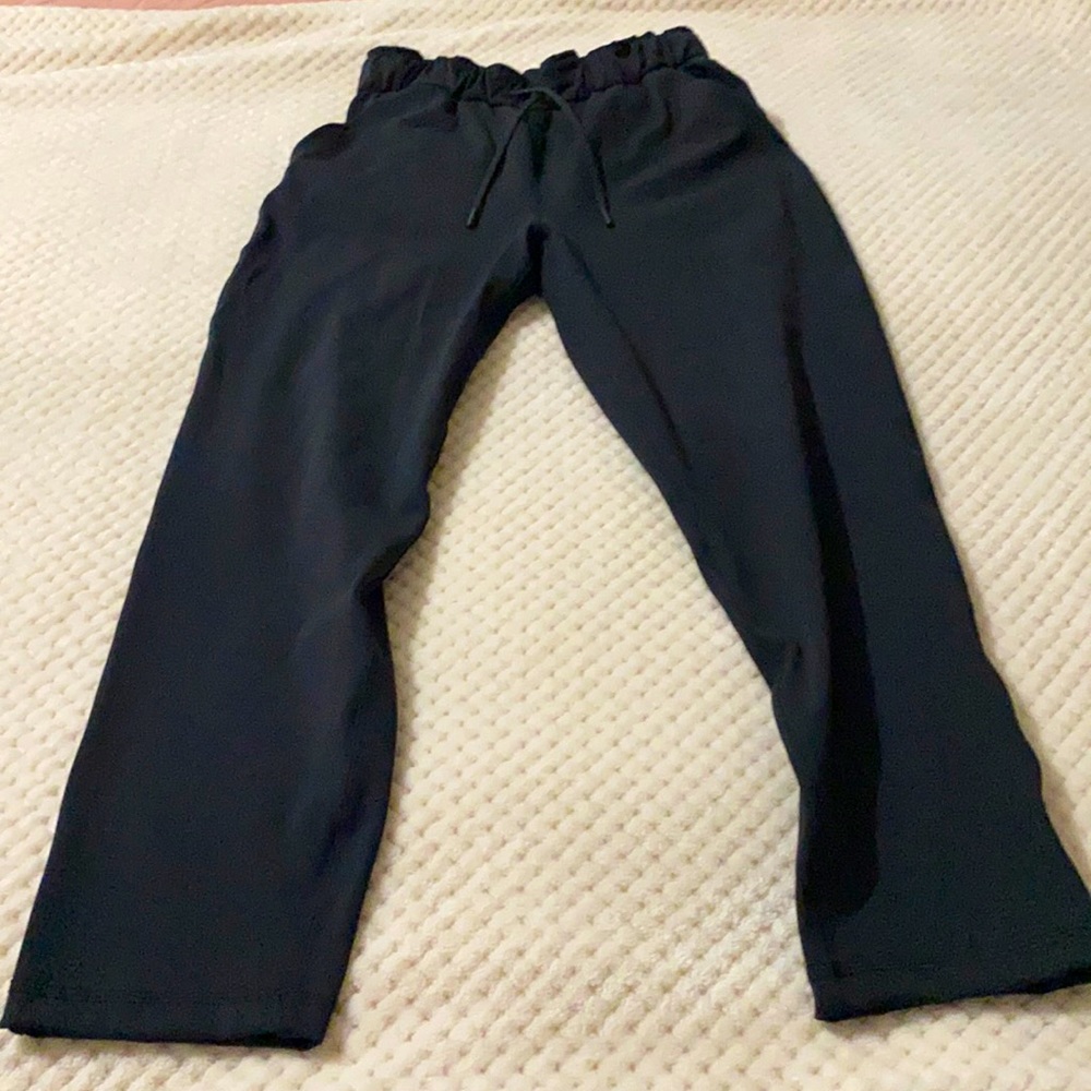 Lululemon Keep Moving 7/8 Pants